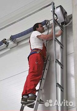 Ремонт промышленных секционных ворот