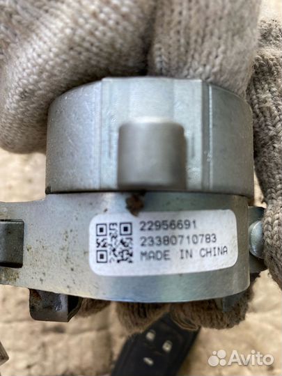 Замок зажигания Chevrolet Cruze