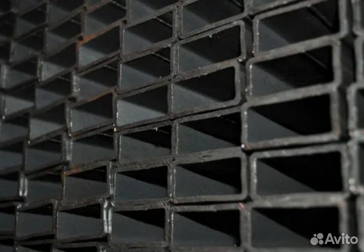 Профильная труба для складских помещений