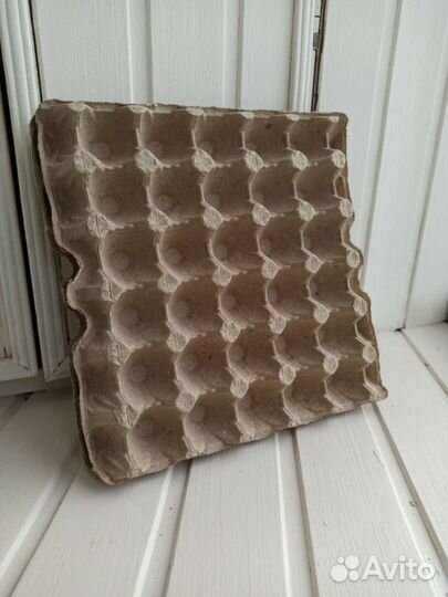 Картонные/пластиковые яичные лотки