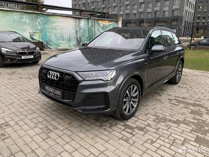 Audi Q7 3.0 AT, 2022, 5 км