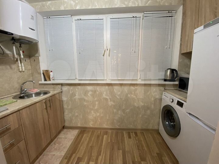 2-к. квартира, 40 м², 1/5 эт.