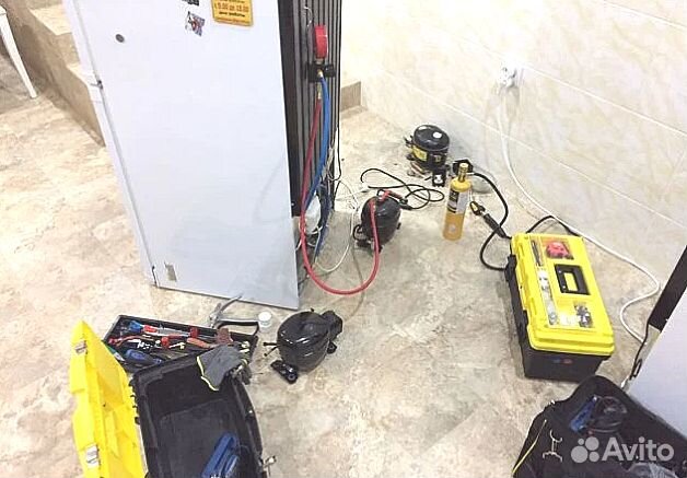 Ремонт стиральных машин Ремонт Холодильников