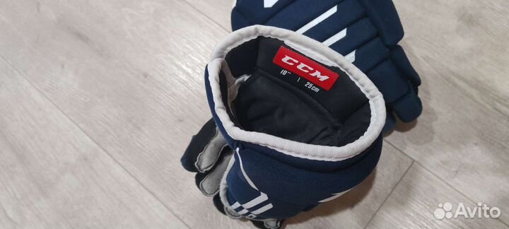 Хоккейная экипировка