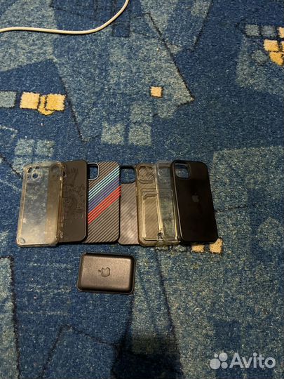 Чехлы на iPhone 13