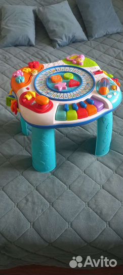 Развивающий столик
