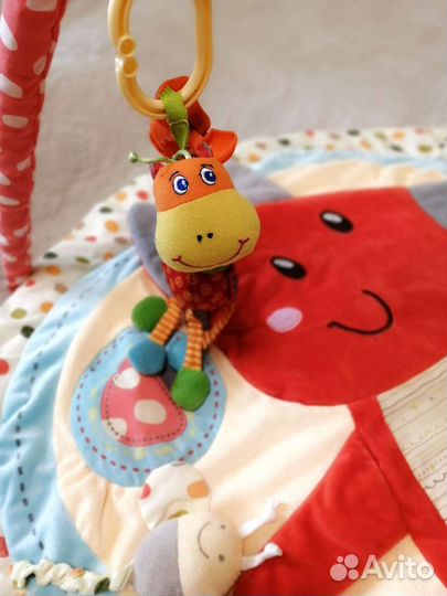 Развивающий коврик для девочки