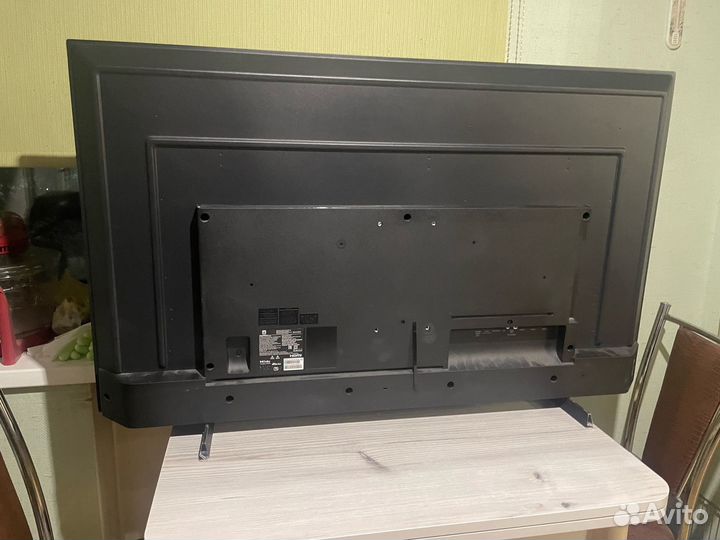 Телвизор philips на запчасти