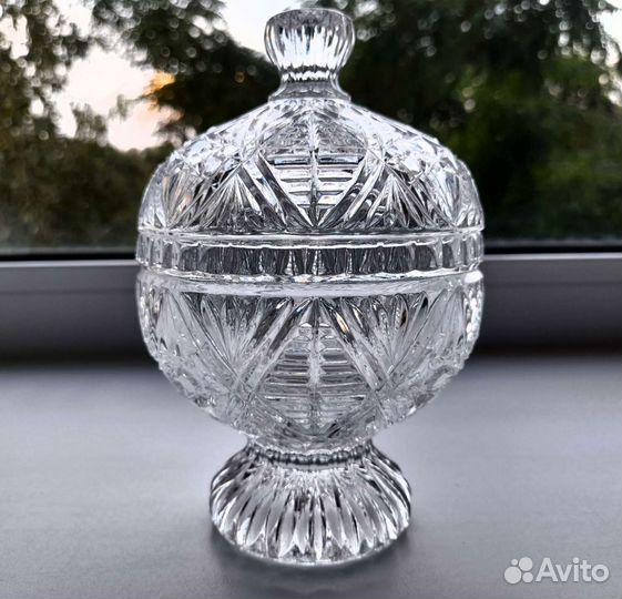 Конфетницы с крышкой, хрусталь Богемия, Югославия