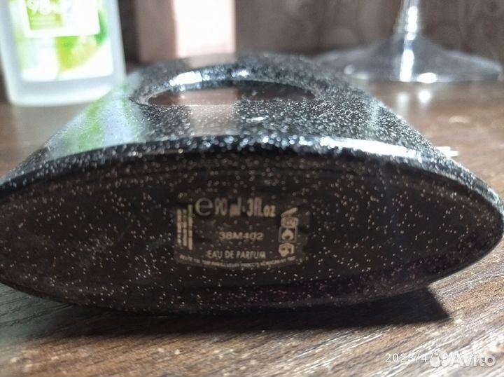 Туалетная вода Black Opium Yves Saint Laurent