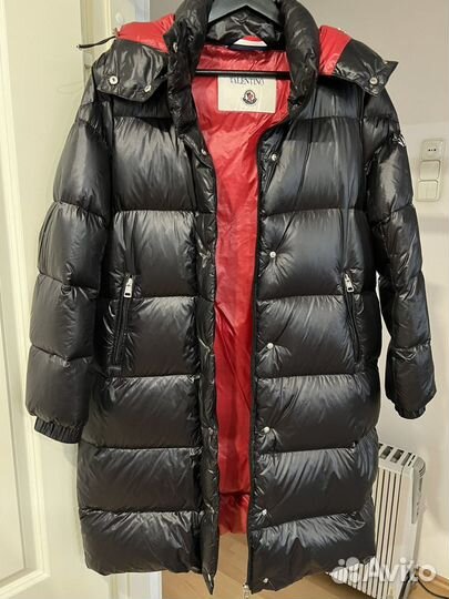 Пуховик moncler valentino