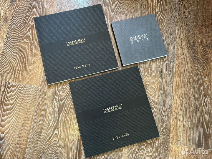 Каталоги лимитированных моделей часов Panerai