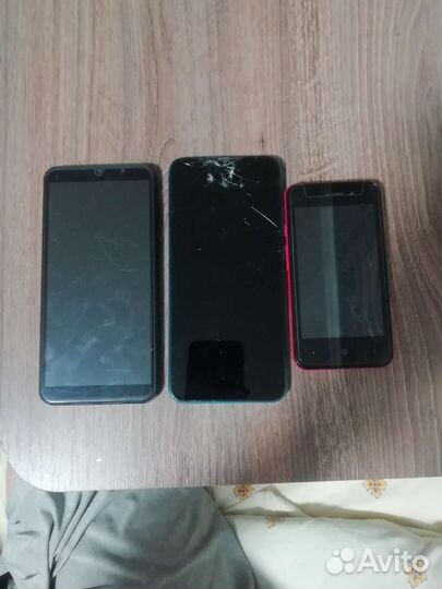 Телефоны на запчасти