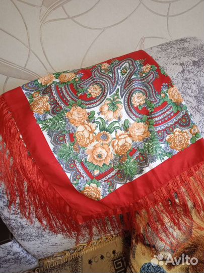 Шарфы и палантины