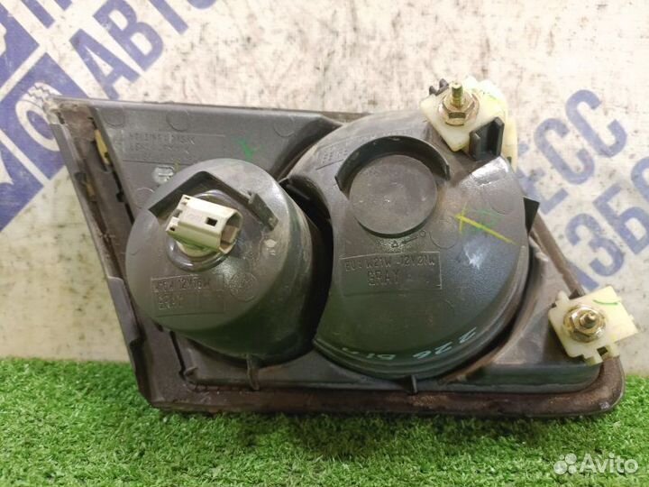 Фонарь задний правый Mazda 6 Gg седан 1.8 L8 2004