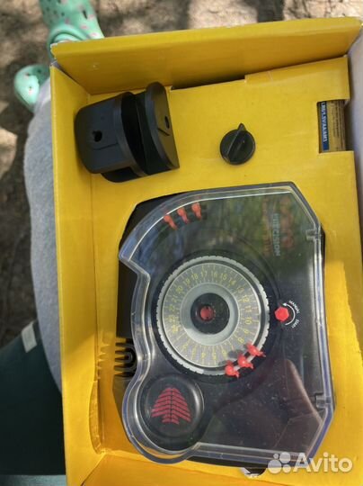 Автоматическая кормушка для рыб и рептилий