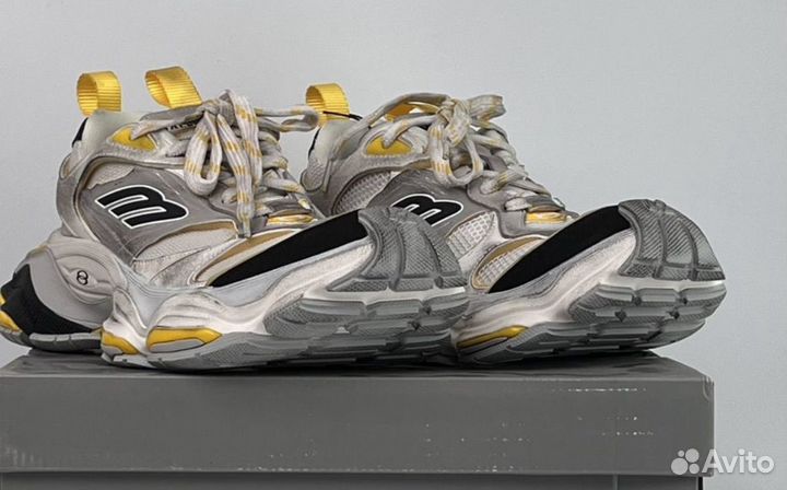 Balenciaga Cargo Sneaker Worn-Out - Grey Yellow