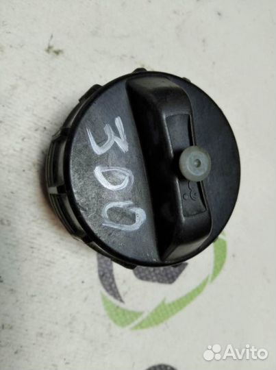 Крышка бензобака Mitsubishi Lancer 9