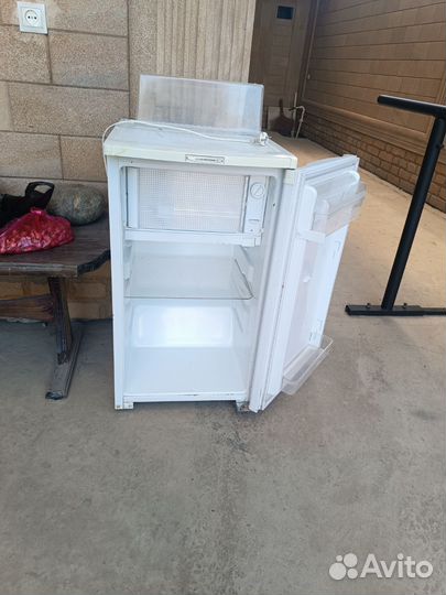 Морозильник, и холодильник