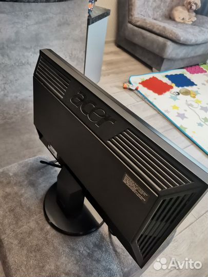Монитор Acer