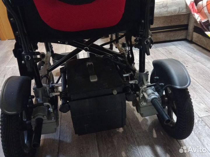 Коляска инвалидная