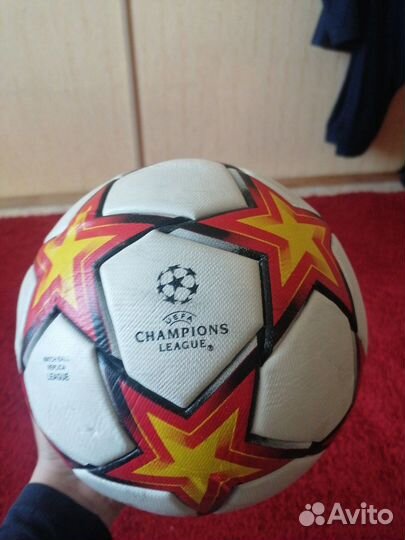 Ремонт футбольных мячей