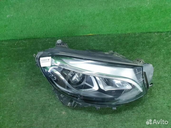 Фара правая Mercedes-Benz GLC