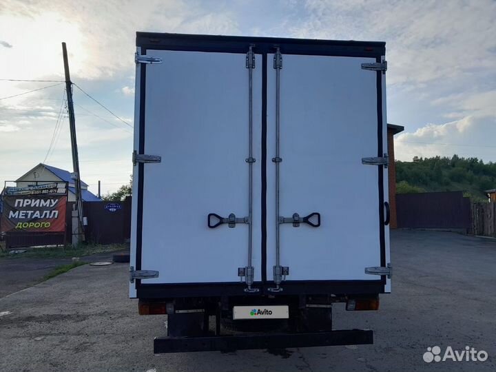 Hino 300 (Dutro), 2018