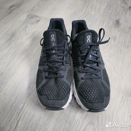 Кроссовки ON running