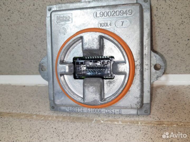 Блок управления светом Cadillac Escalade 4