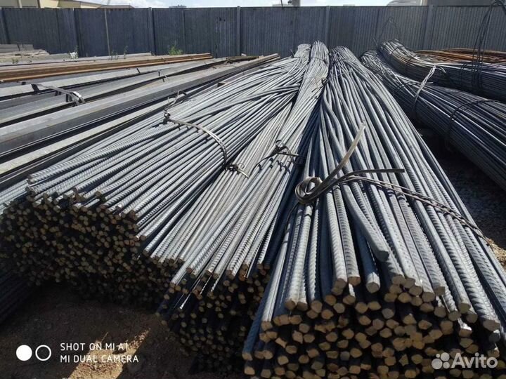 Арматура 10 для плит, колонн и балок — в наличии