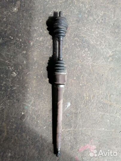 Привод правый Volvo S80, 2.4, АКПП 2003г