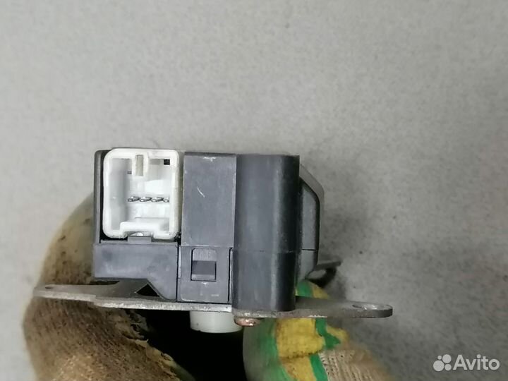 Сервопривод заслон.печки Toyota Corona ST190 1994