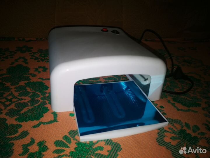 Лампа для маникюра