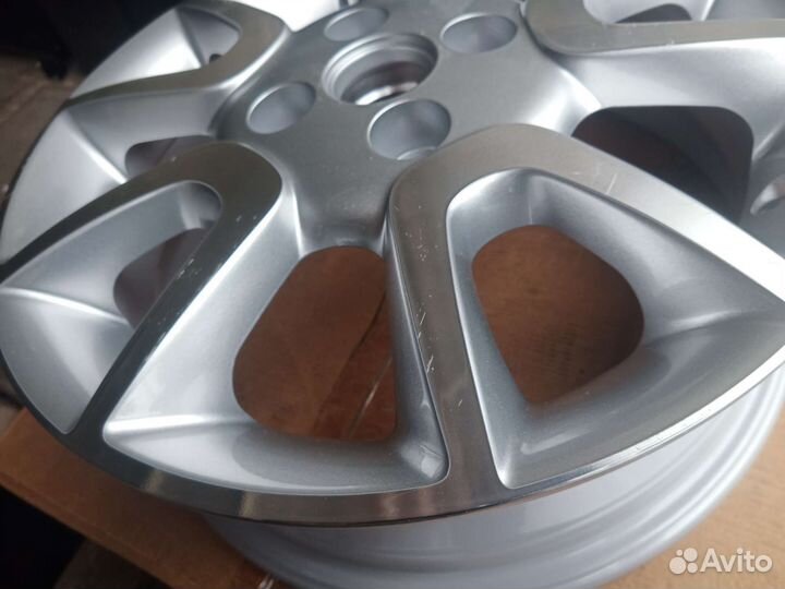 Диск колеса литой 1шт R15 Chevrolet Spark Ravon R2