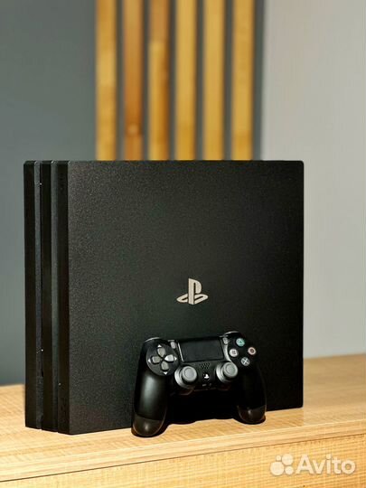 PS4 Pro (1tb)