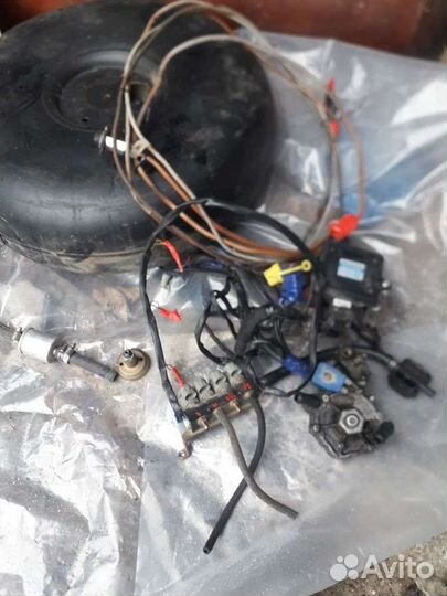 Газовое устройство для автомобиля ; фарсунчатое