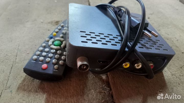 Цифровая тв приставка dvb t2