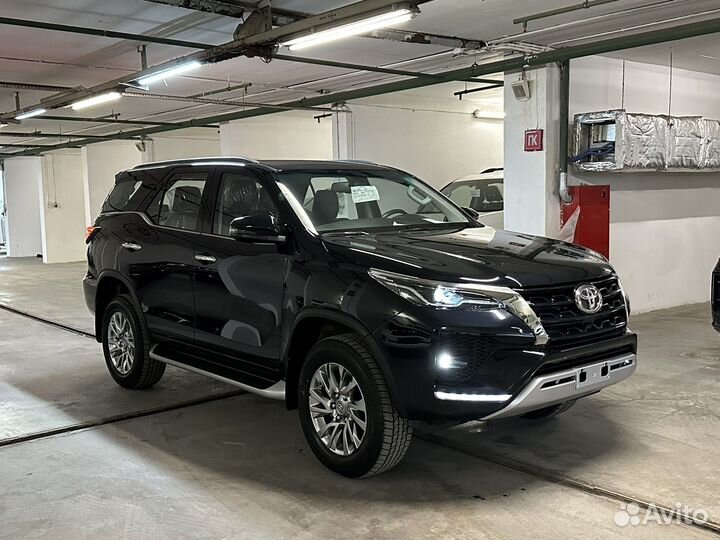 Toyota Fortuner 2.8 AT, 2023, 1 км