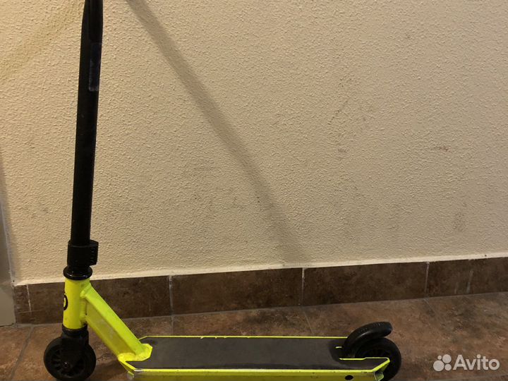 Трюковой самокат