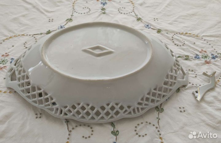 Старинная фруктовница фарфор позолота Европа
