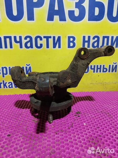 Кулак поворотный передний правый Chevrolet Aveo