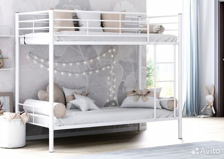 Двухъярусная кровать манеж с высокими бортиками