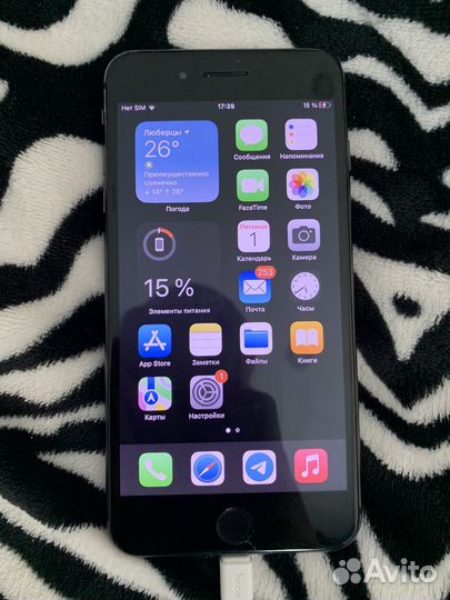 Телефон iPhone 8 plus