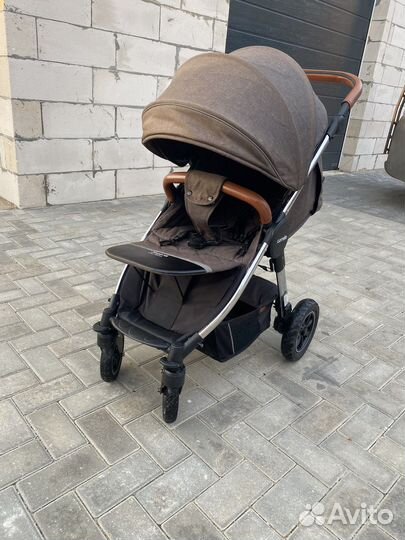 Прогулочная коляска Carello Supra