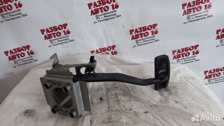 Педаль тормоза Kia Magentis