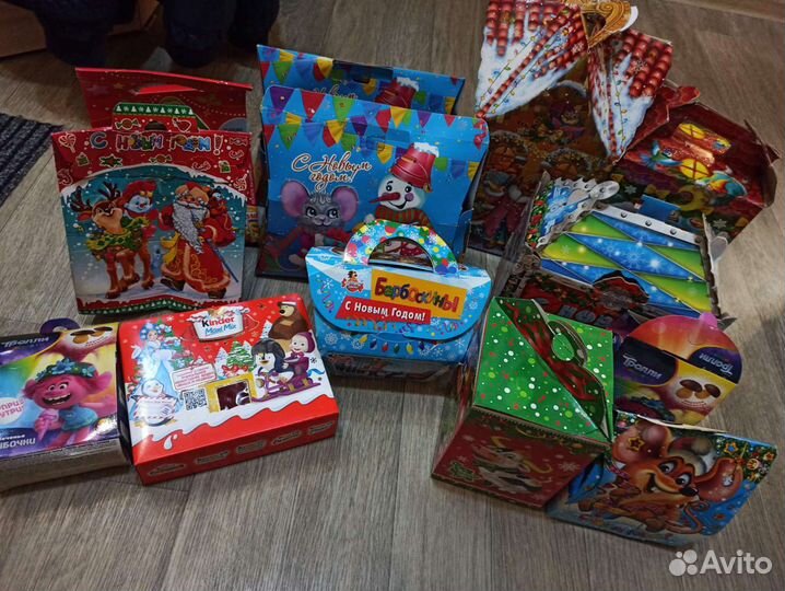 Упаковочные Коробки - новогодние