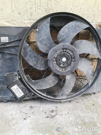 Мерседес 203 вентилятор