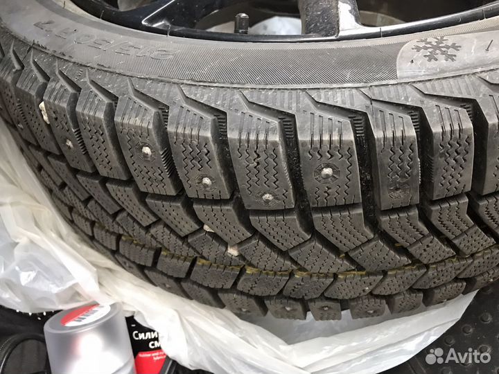 Viatti Brina Nordico V-522 215/50 R17