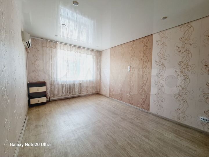 2-к. квартира, 57 м², 2/9 эт.